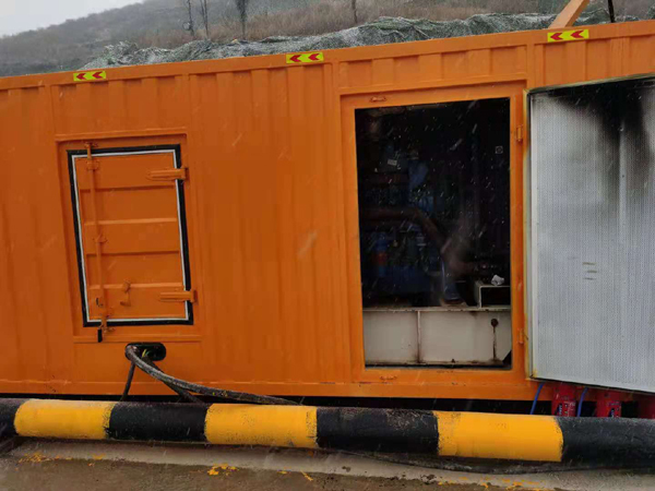 贵定发电机出租 柴油发电机组电压低报警怎么办？