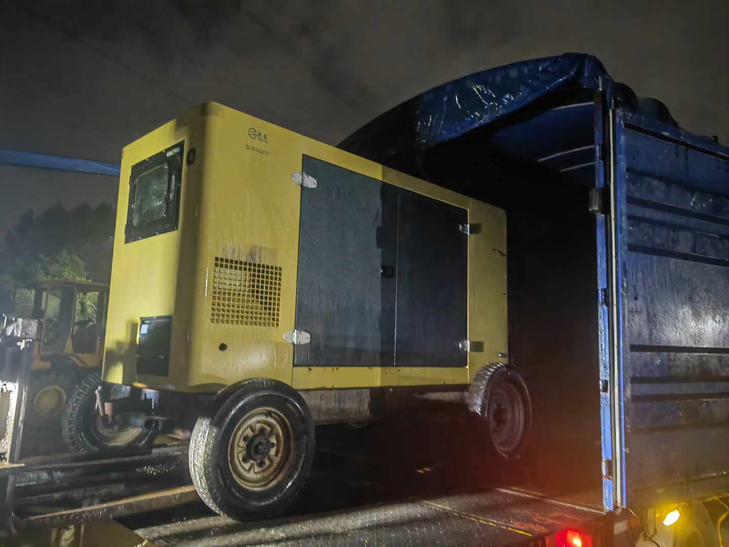 贵定如何根据负载特性选择合适的柴油发电机？