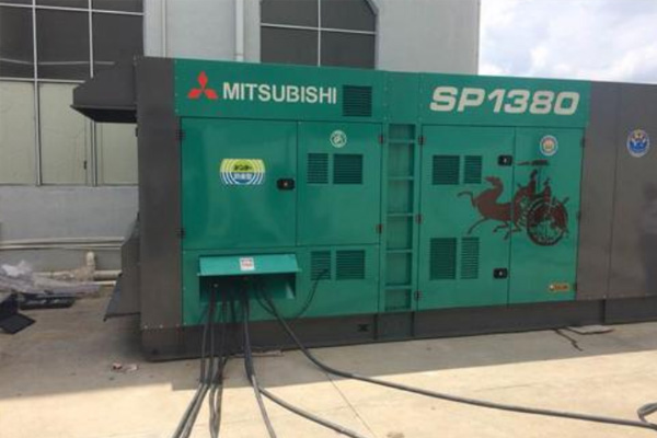 贵定为什么有些柴油发电机组的输出电压可以调节？