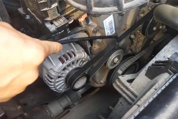 贵定转速传感器的工作原理是什么？