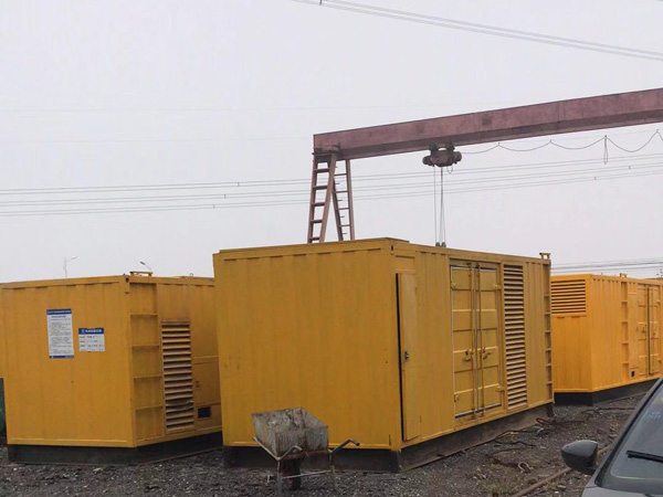 贵定100kw柴油发电机组每小时油耗？