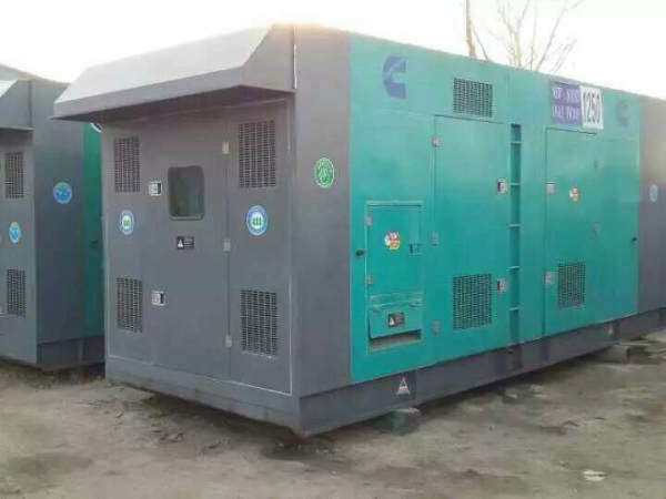 贵定合同中关于工期延误的责任如何界定和处理？